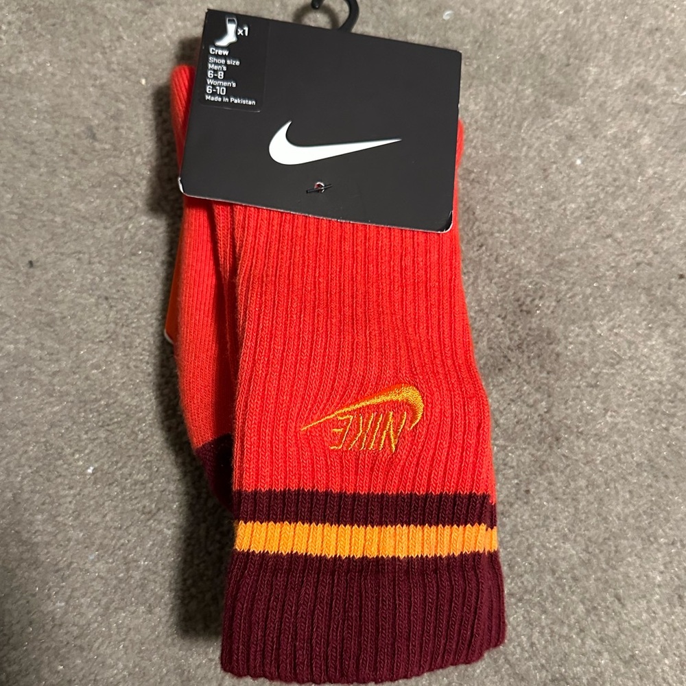 Nike Men's Red and Maroon Socks - Brand New